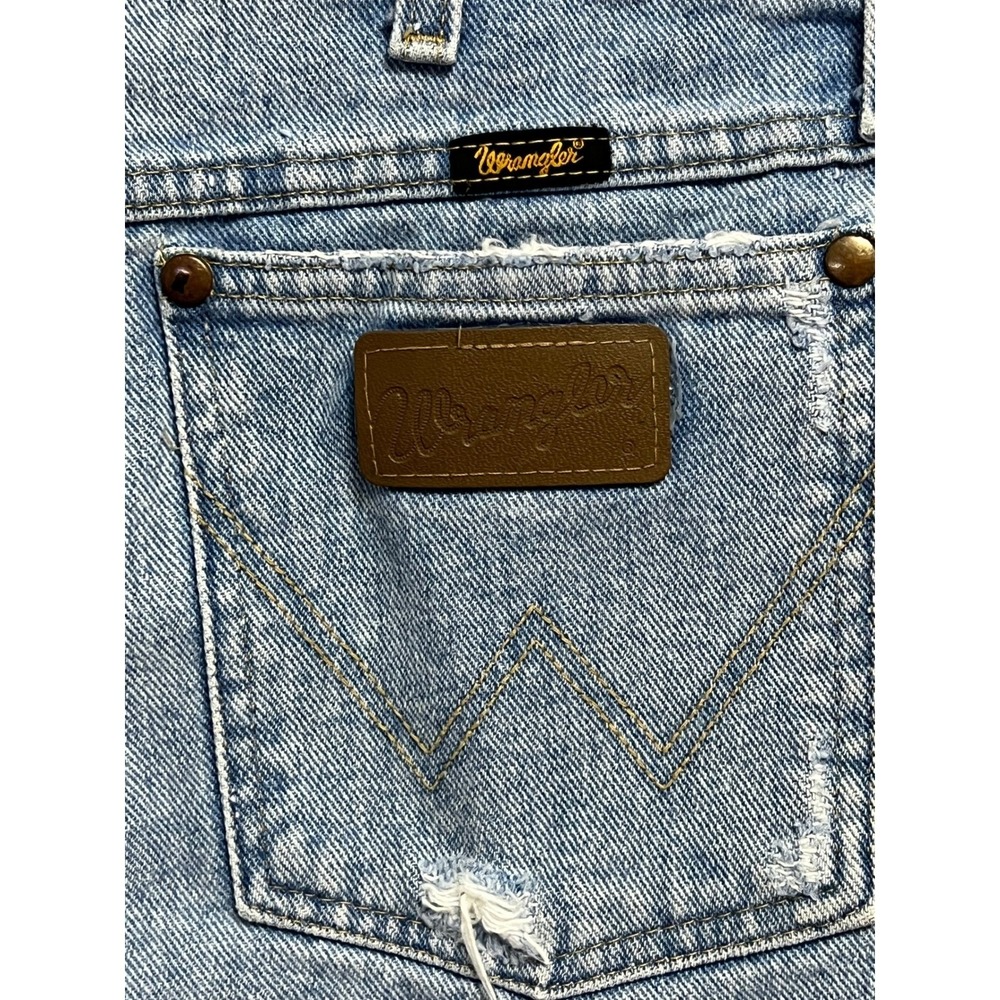 Wrangler Denim Shorts Womens 28 Blue Distressed Frayed Cut Off High Waisted Boho - Picture 8 of 9